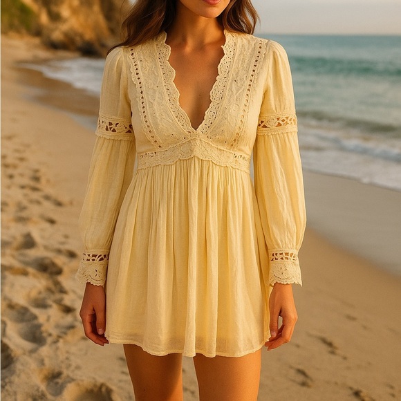 Free People Lace Mini long sleeve Dress Cream Eyelet Boho Coastal Romantic - Picture 1 of 7